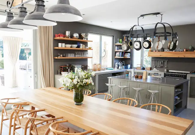 Can a Dining Room be Away from Kitchen?