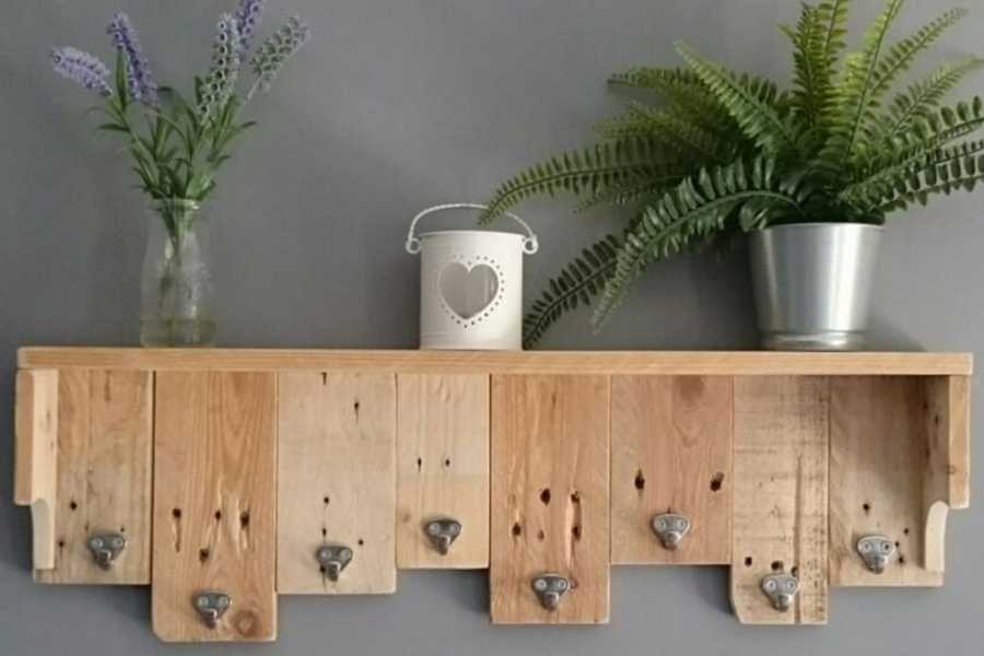 Can You Use Wooden Pieces for Decoration on a Wall?