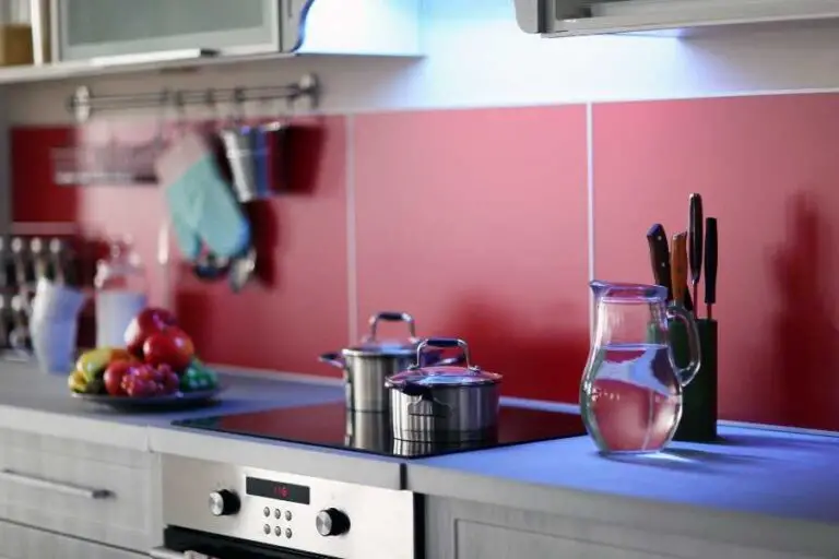 how-many-square-feet-is-a-typical-kitchen-backsplash