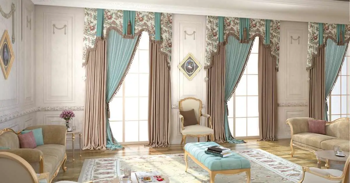 What Color Curtains Go with Off White Walls? (Explained)